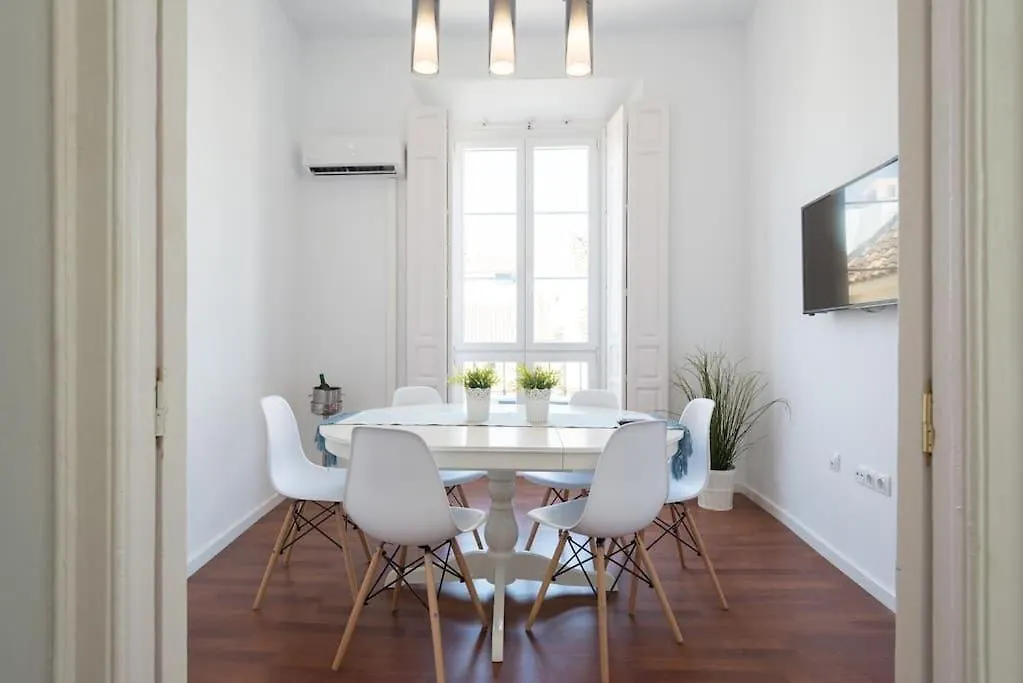Sunny Malaga Apartments
