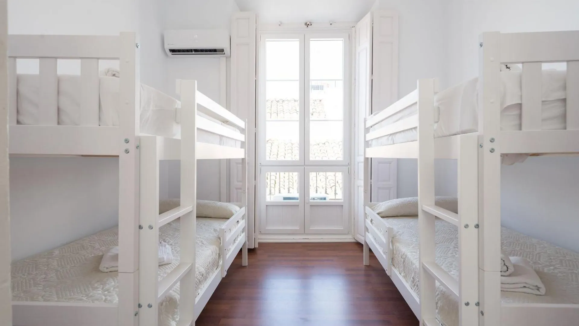Sunny Malaga Apartments