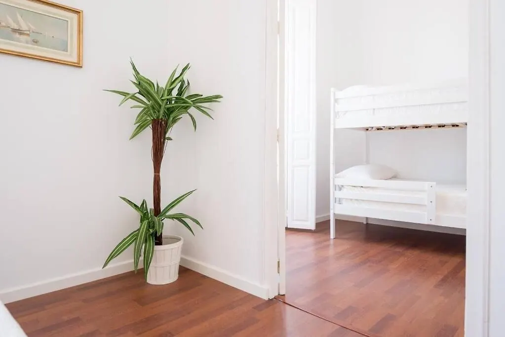 Sunny Malaga Apartments